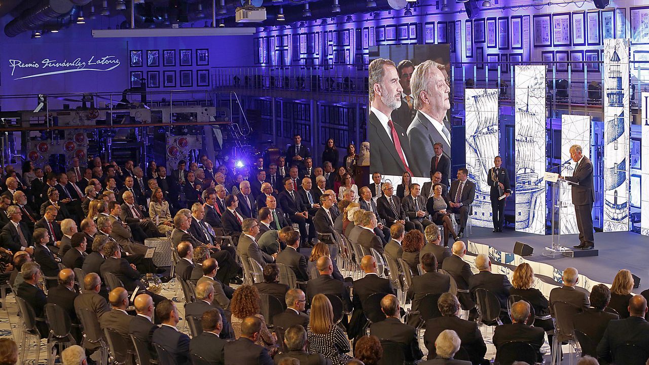 Vista general de la entrega del Premio Fernández Latorre