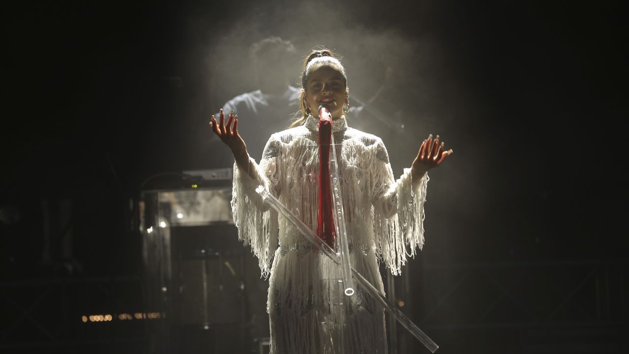 Concierto de Rosalia en Santiago. Fiestas del Apóstol