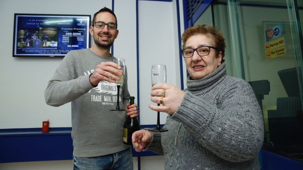 Segundo premio de la Lotería Navidad en Santa Comba
