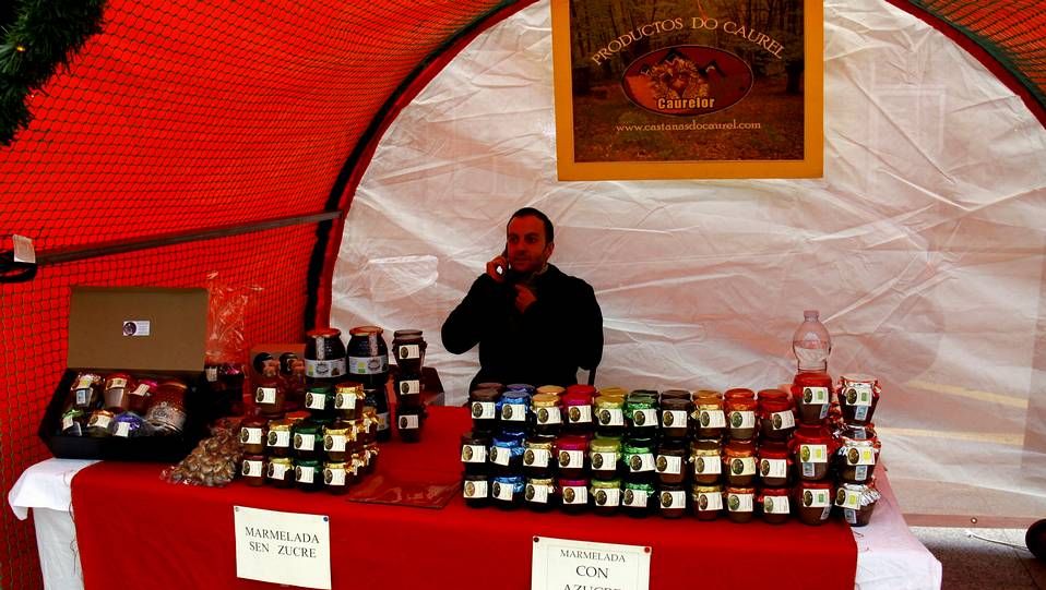 Abre el mercadillo navideño de O Barco