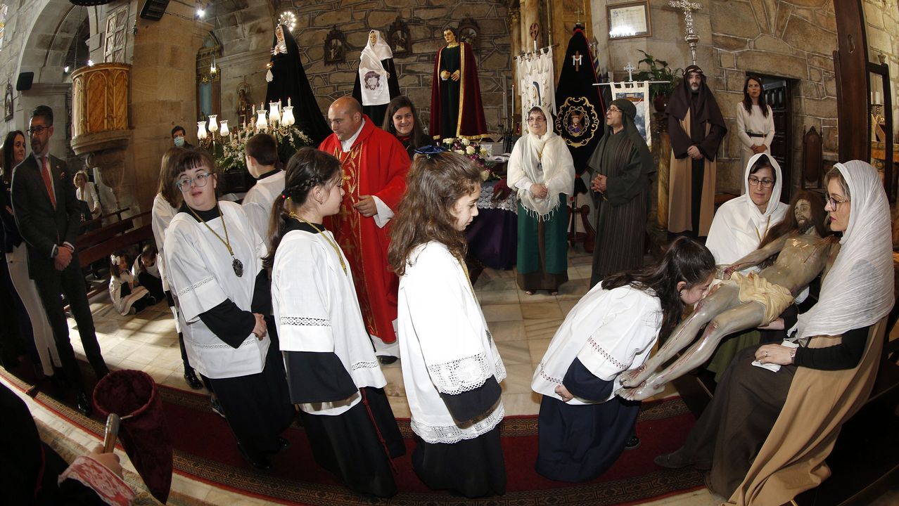 Viernes Santo en la comarca del Barbanza 2019