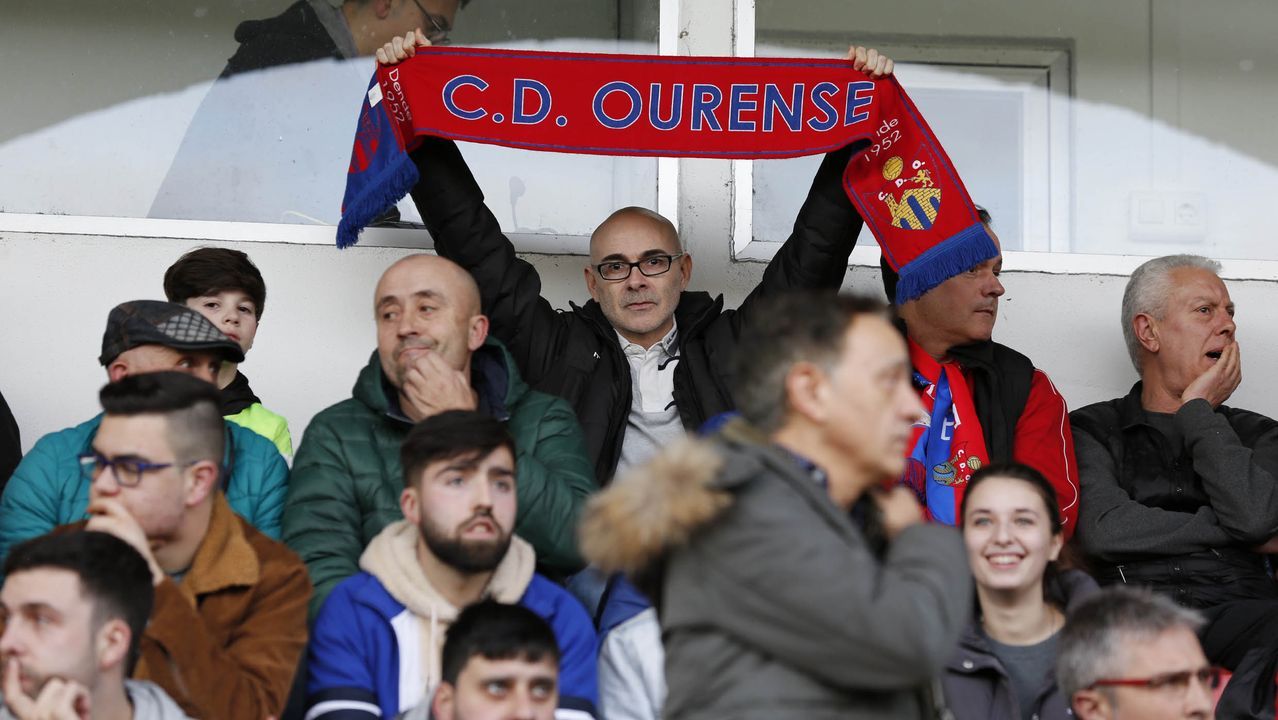 Ambiente de gala en el derbi del fútbol ourensano.La pugna entre la UD Ourense y el Ourense CF fue toda una fiesta del balompié provincial