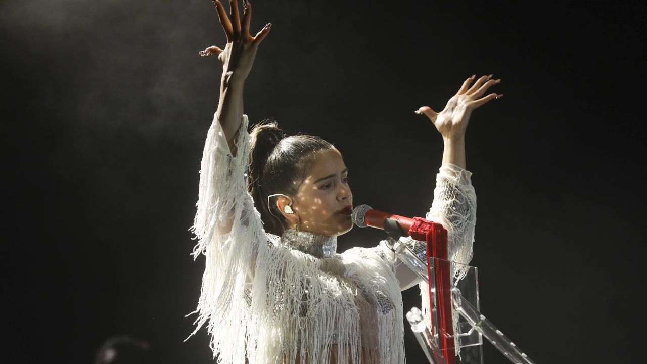 Concierto de Rosalia en Santiago. Fiestas del Apóstol