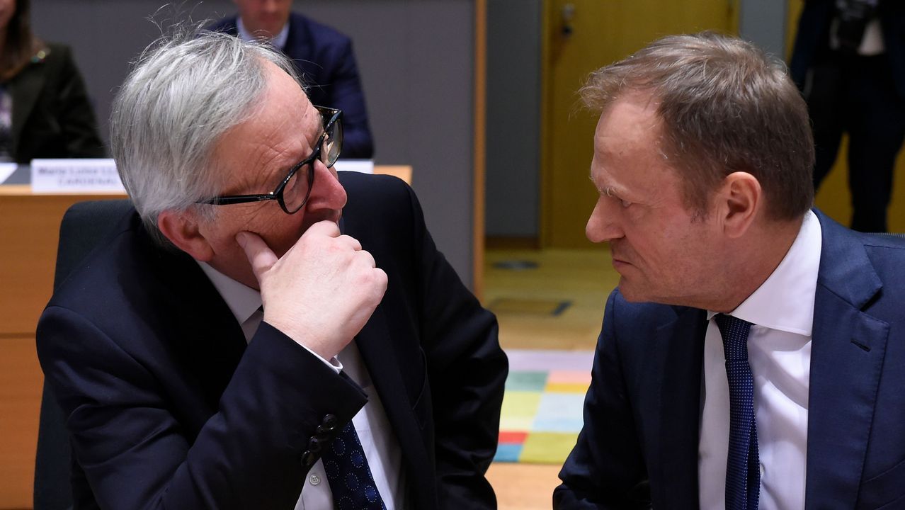 Todas las im�genes de la visita de Felipe VI a Boqueix�n.El presidente de la Comisi�n Europea, Jean Claude Juncker, y el presidento del Consejo Europeo, Donald Tusk