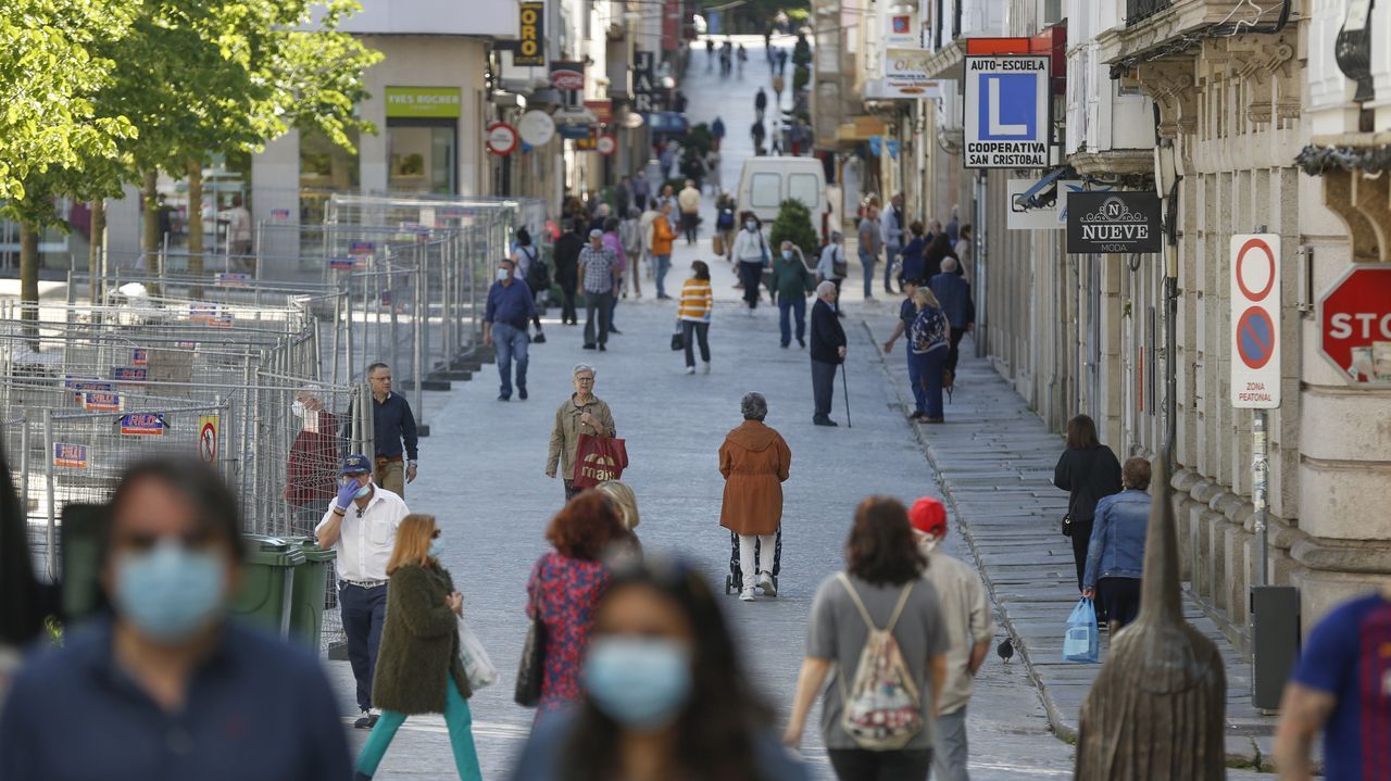 AMBIENTE EN LA CALLE REAL EN EL PRIMER DÍA DE LA FASE UNO DE LA DESESCALADA