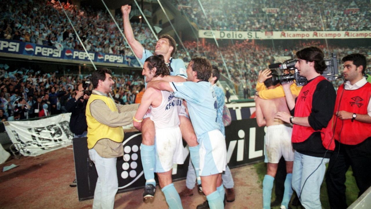 .Clasificación para la UEFA frente al Mérida en 1998