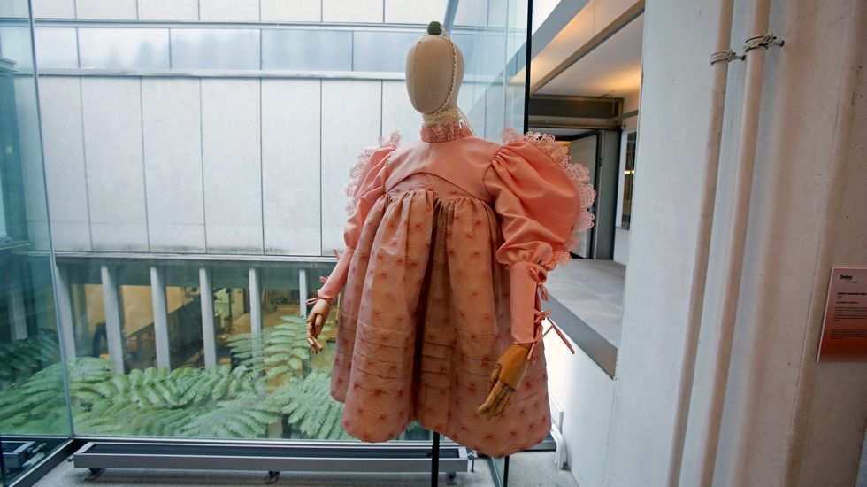 Exposición Debut de los alumnos de Esdemga en el Museo de Pontevedra