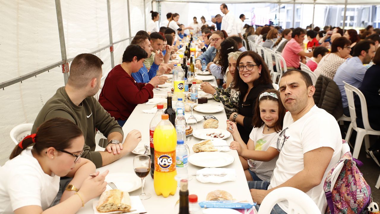 JORNADA DE FAMILIAS EN AMICOS. COMIDA