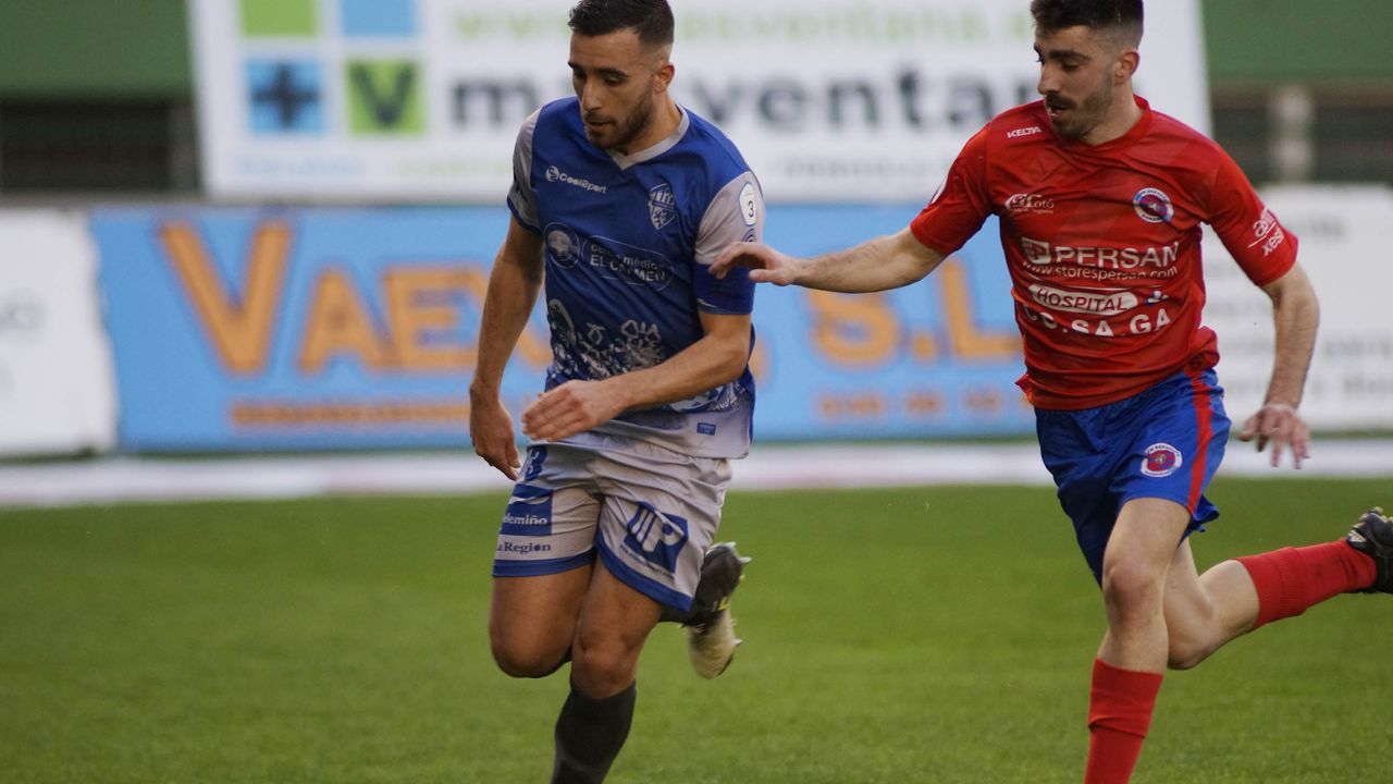Ambiente de gala en el derbi del fútbol ourensano.La pugna entre la UD Ourense y el Ourense CF fue toda una fiesta del balompié provincial