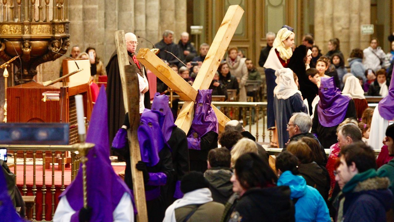 Procesión del Santo Encuentro en Santiago