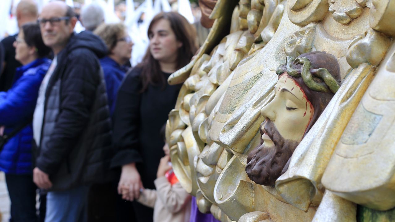 Jueves Santo | Procesión de la Pontificia, Real e Ilustre Cofradía de Nuestra Señora de las Angustias