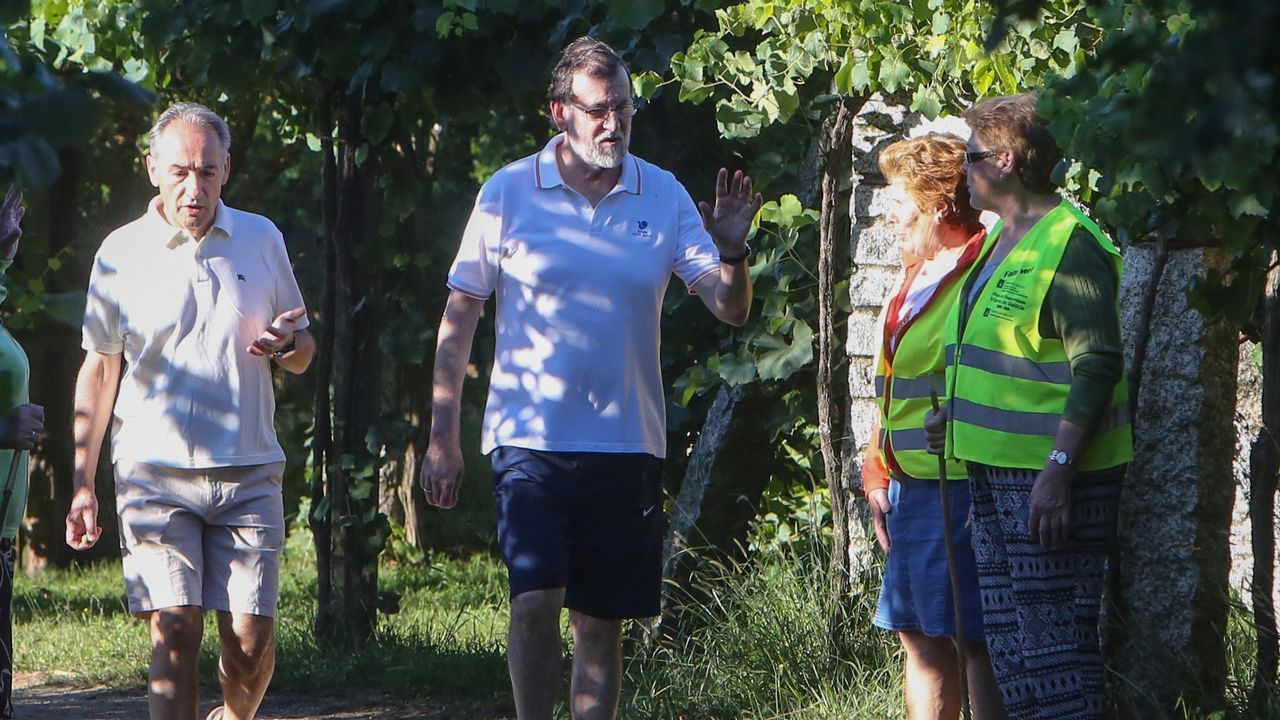 Rajoy en Ribadumia: �No puede haber un referendo, aqu� rige la ley�.