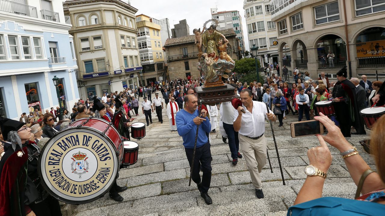 FIESTAS PATRONALES DE RIBEIRA, PROCESIÓN Y MISA DE SANTA UXÍA.