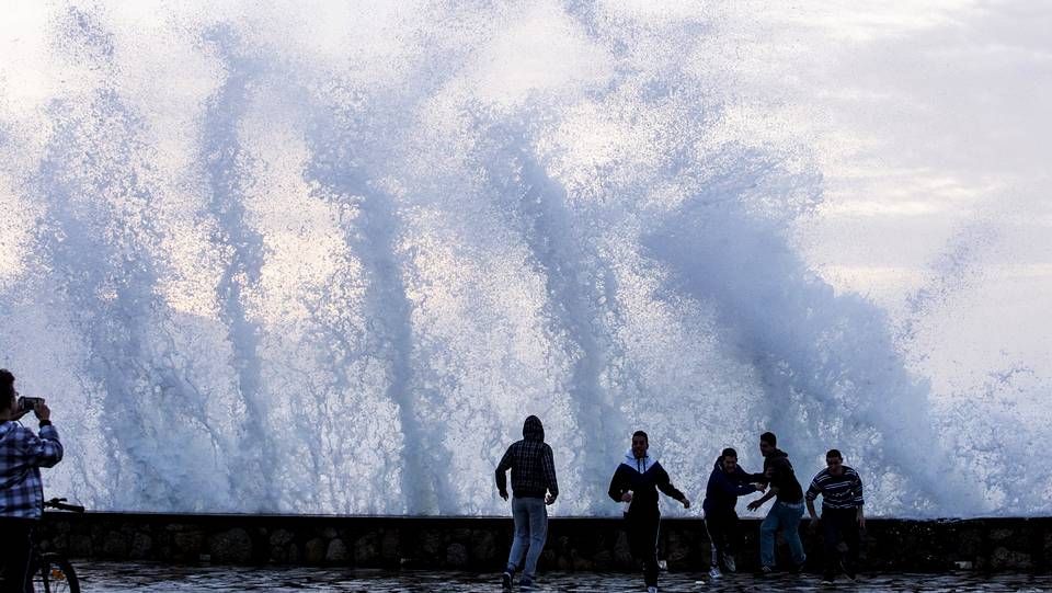 Carballo XXL.Tormenta eléctrica sobre Pontevedra