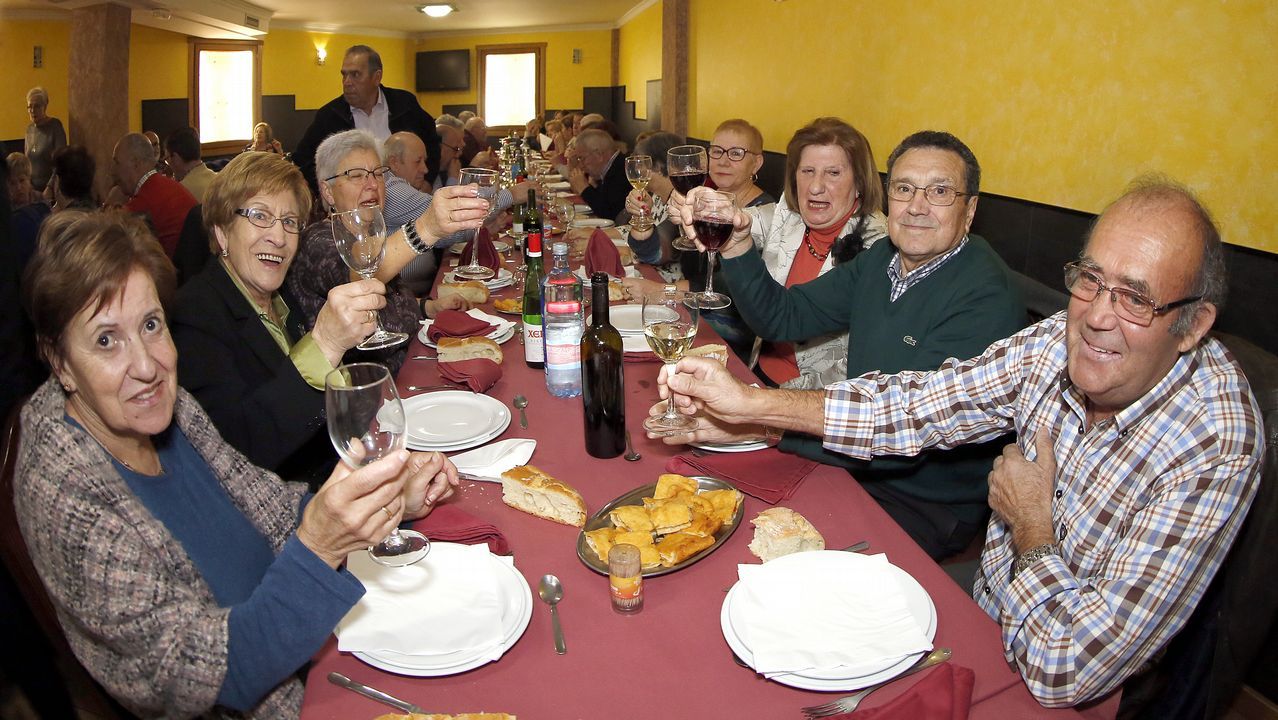 Comida de Reyes para los mayores de Rianxo