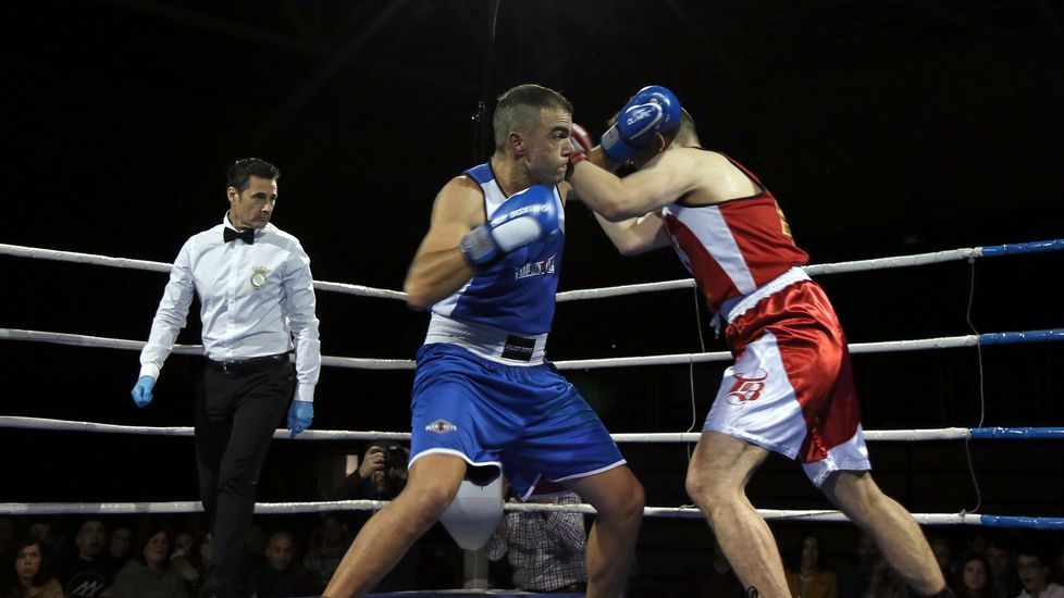 Quinta Velada de Boxeo Cidade de Ribeira