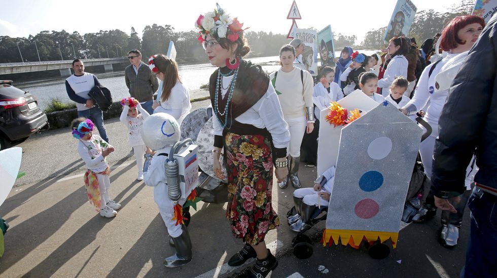 Desfile del momo en Vilanova de Arousa