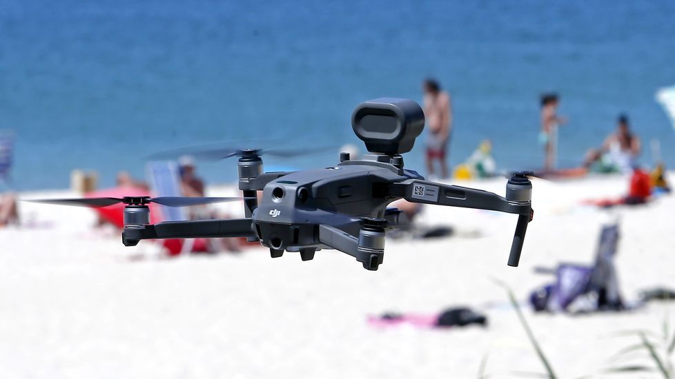 Los drones patrullan Sanxenxo