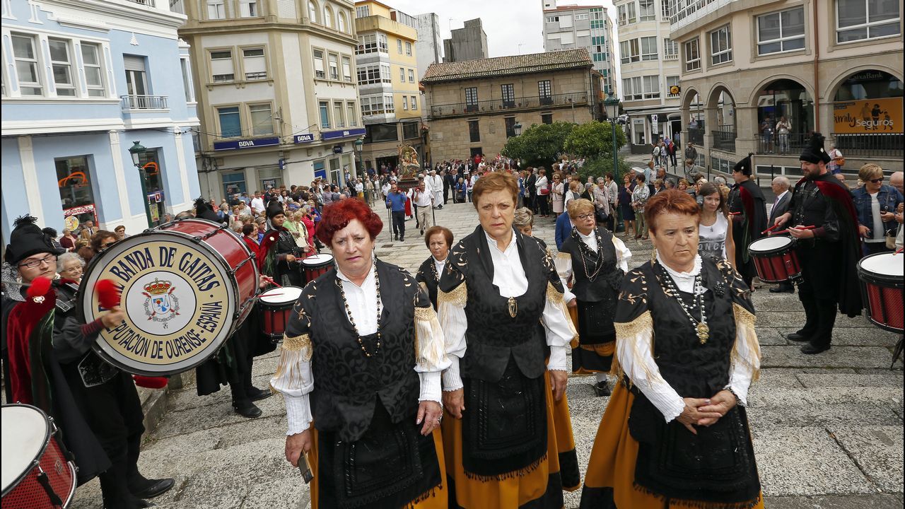 FIESTAS PATRONALES DE RIBEIRA, PROCESIÓN Y MISA DE SANTA UXÍA.