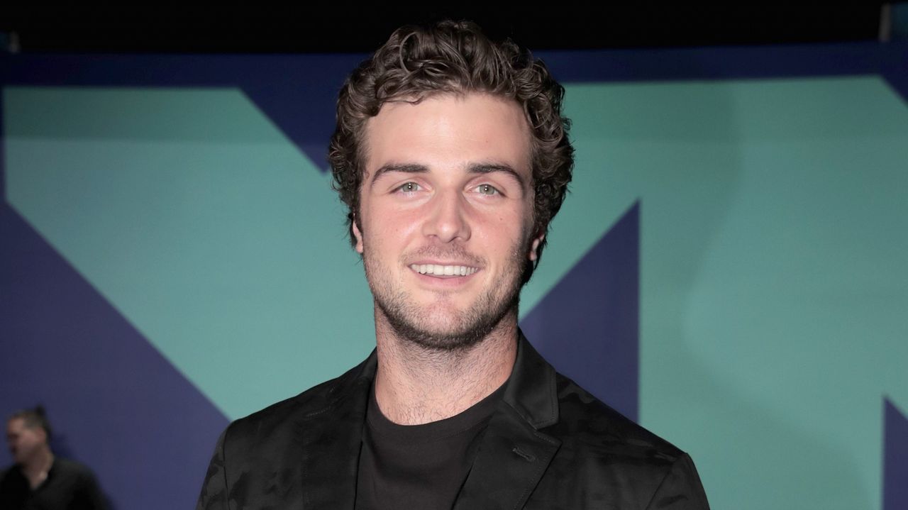 Beau Mirchoff