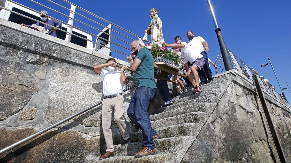 Procesión marítima de la Virgen del Carmen en Sanxenxo