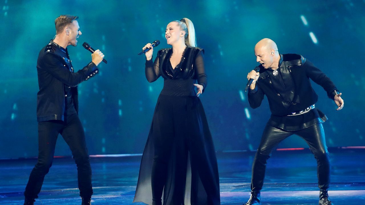 KEiiNO, el grupo de Noruega, actuando en Eurovisión