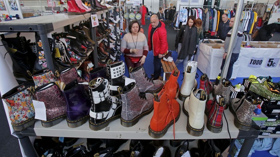 Feria de las rebajas Stock Pontevedra