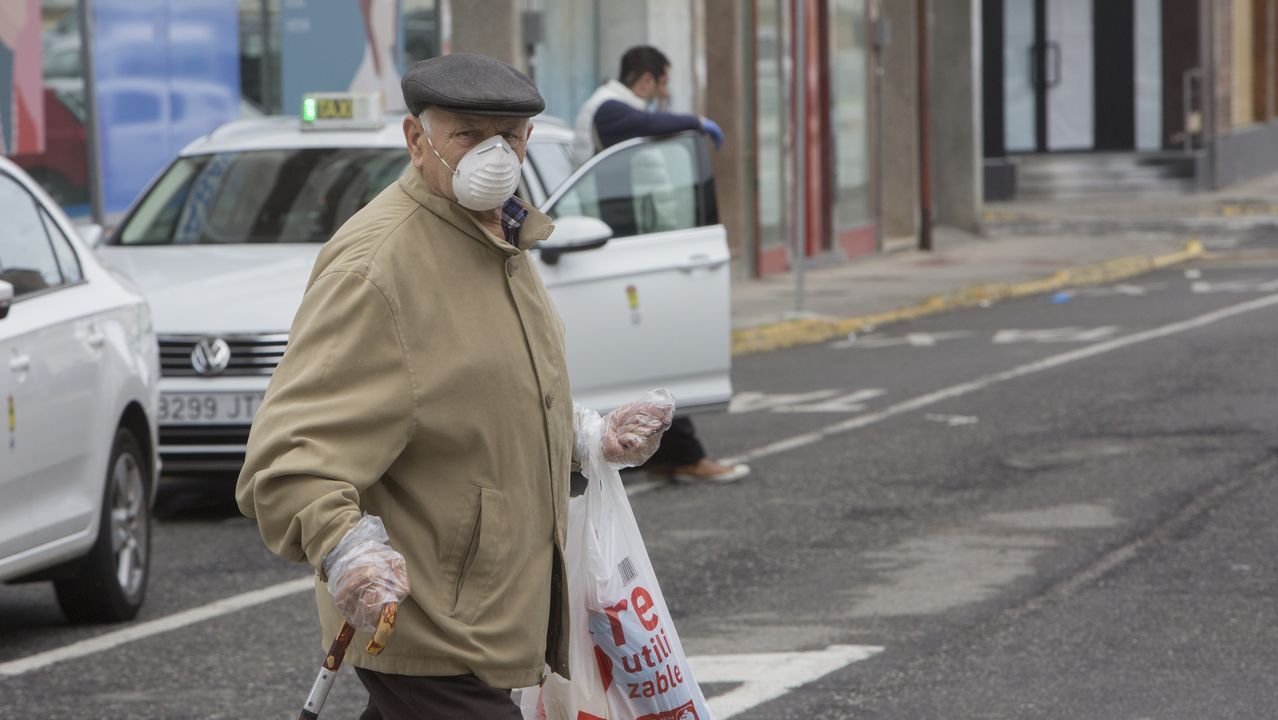 En Carballo se protegen con mascarillas