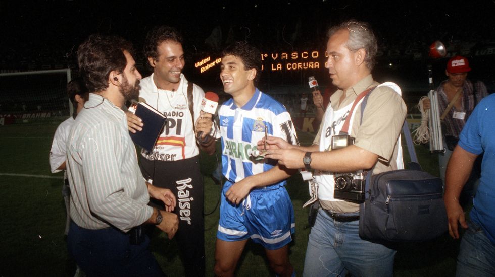 Bebeto y su mujer, a la llegada a Río.