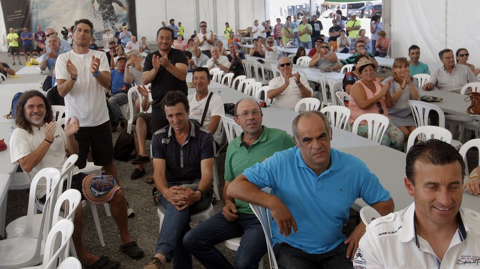 Encontro de embarcacions tradicionais en cabo de Cruz.1º dia