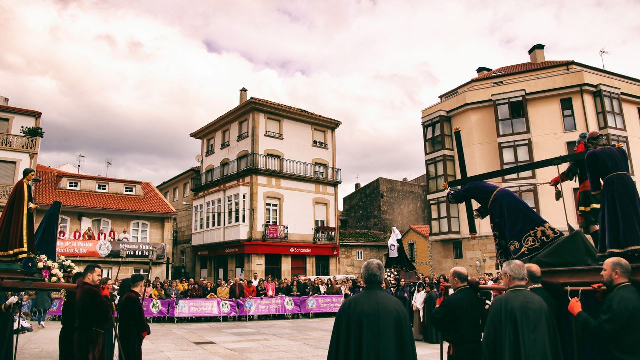 Viernes Santo en la comarca del Barbanza 2019