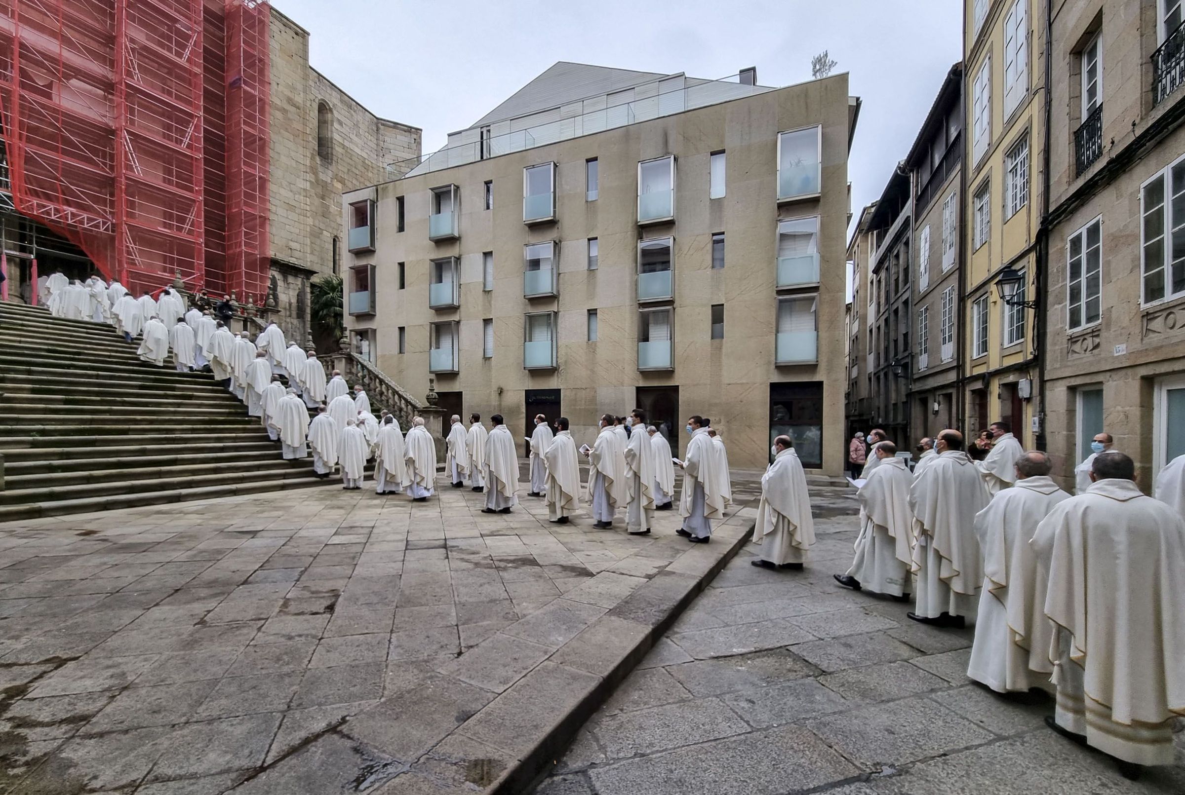 Desfile-procesi�n de curas para celebrar a Eucarist�a de Clausura da Asamblea Sinodal. 13/11/2021