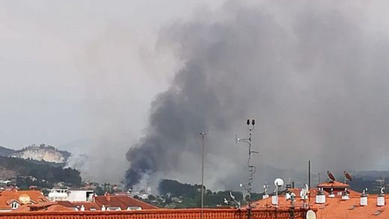 El diá después a la explosión mortal en Tui