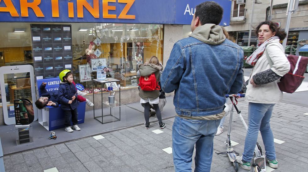 A Pé de Rúa en Virxe do Camiño