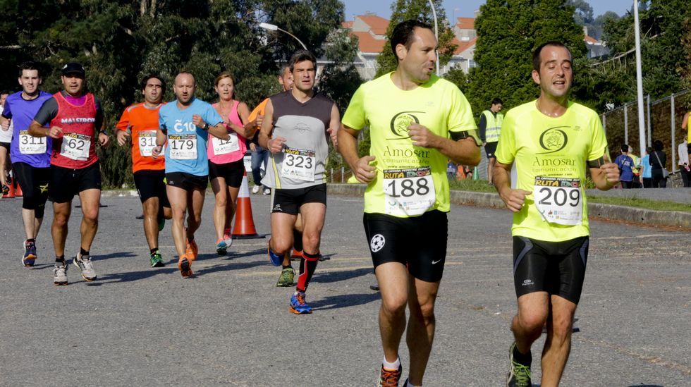 III Carrera pedestre popular Ruta dos en parque de Acea da Ama en Culleredo