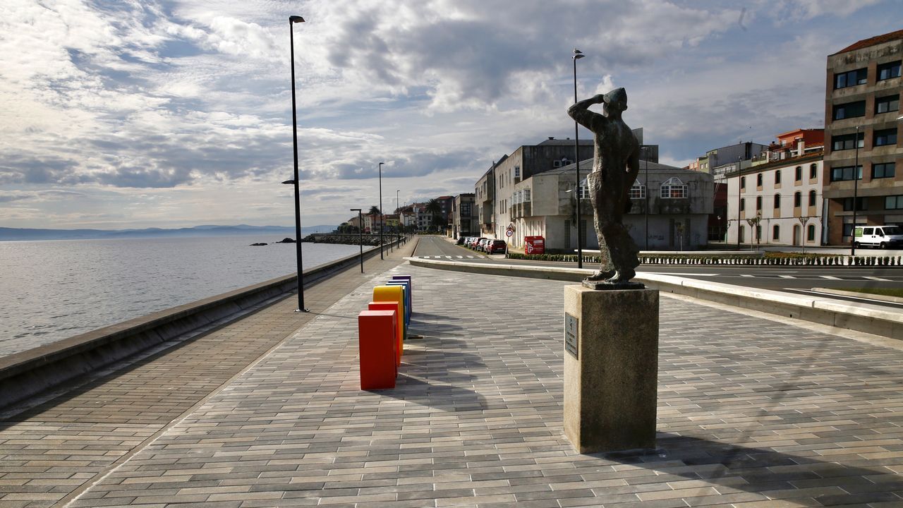 Paseo marítimo de Ribeira.