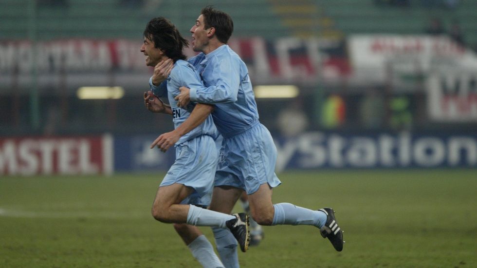 Berizzo, celebrando con José Ignacio el gol de este último en San Siro