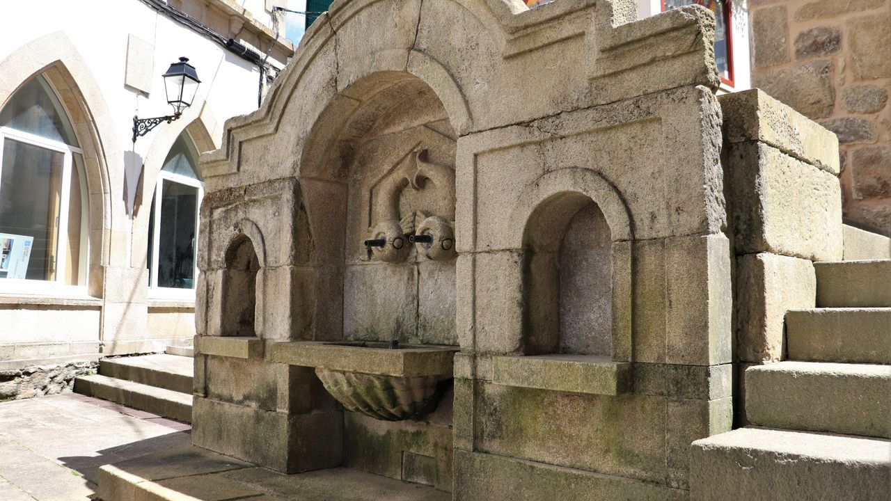 Fuente dos Peixes en Muros