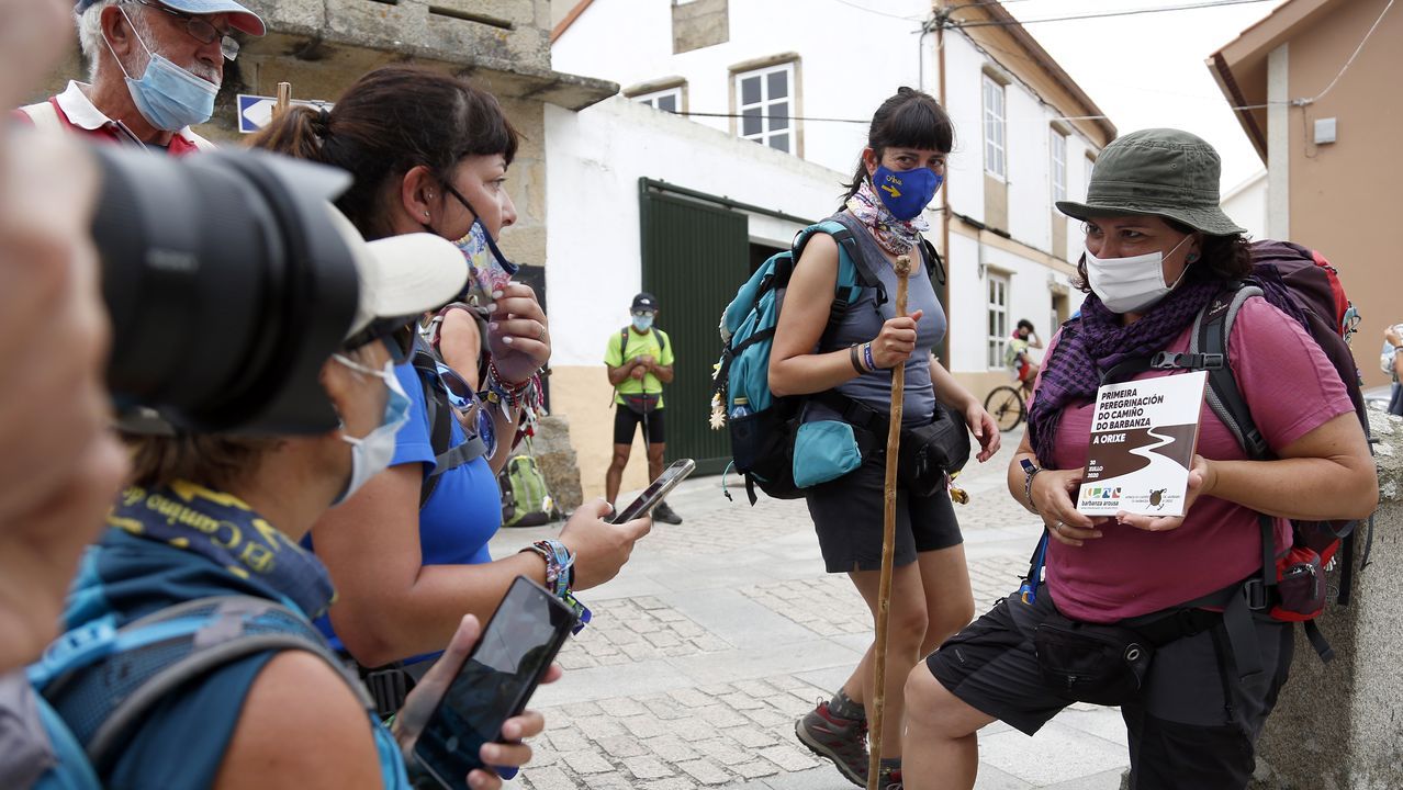 conmemoracion da chegada dos primeiros peregrinos polo camiño a orixe. os alcaldes recorrerán o ultimo tramo, desde o porto ata a igrexa en Corrubedo