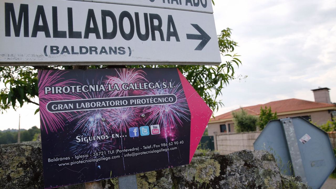 El diá después a la explosión mortal en Tui
