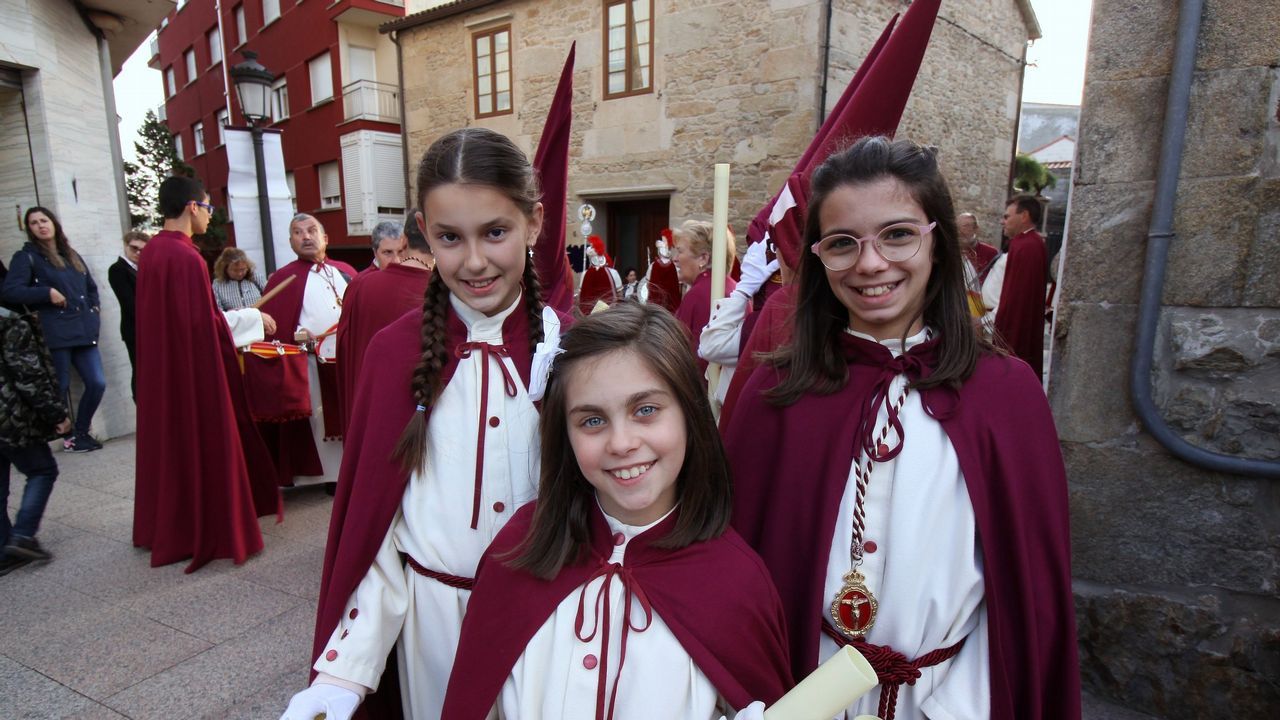 Viernes Santo en la comarca del Barbanza 2019