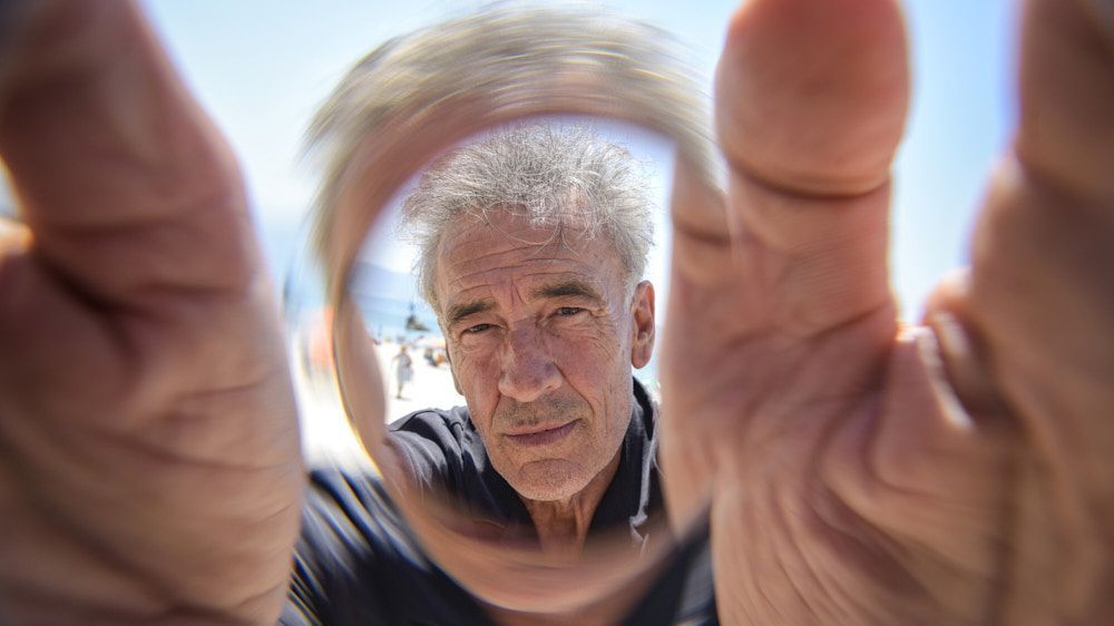 Francis Lorenzo fotografado en Sanxenxo, lugar ao que regresa cada ano para estar coa familia. 16/07/2025