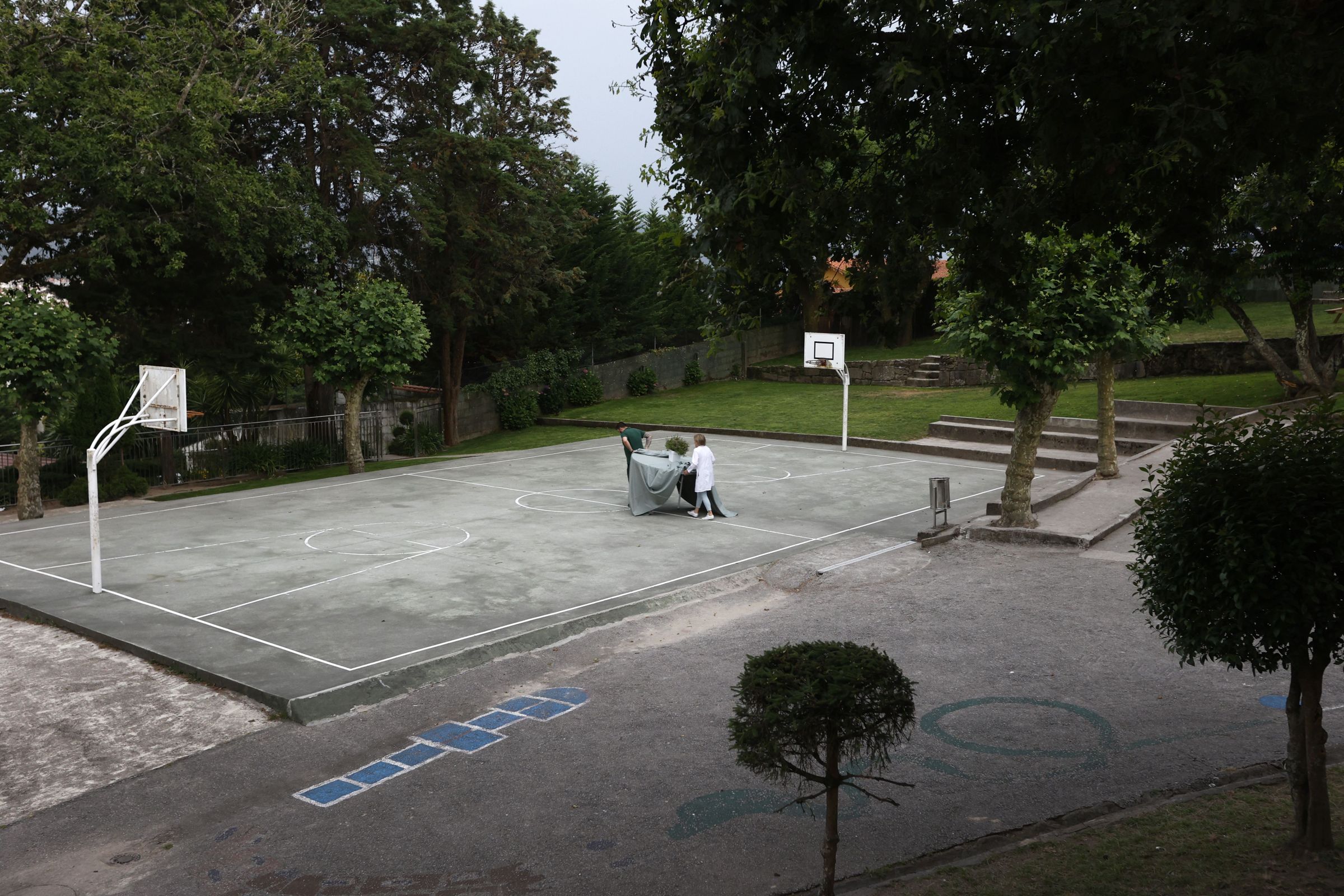Preparativos para a graduacin dos alumnos do colexio SEK. 07/06/2024