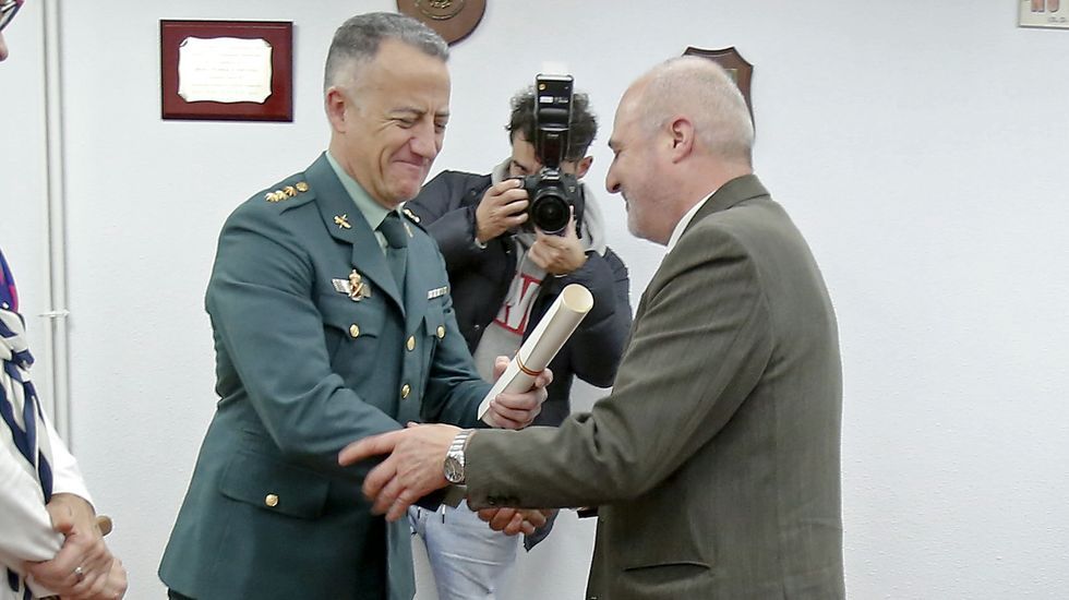 Entrega de medallas en la Policía Nacional