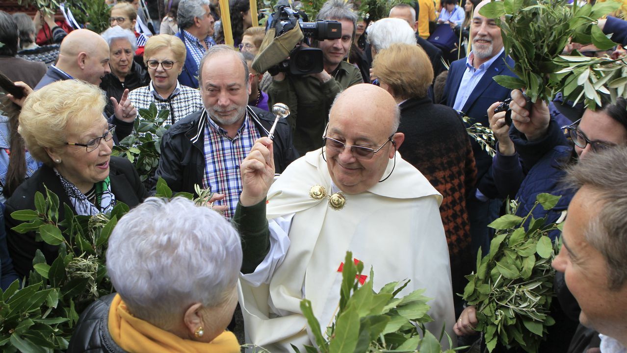 Lunes Santo | Procesión de Cristo Rey y la Virgen de la Amargura. Cofradía de Dolores