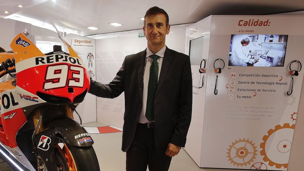 Luis Llamas. Directivo. Químico y máster IESE, dirige Repsol de A Coruña.