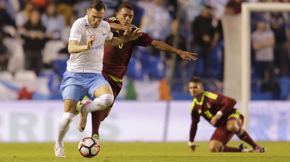 Foto de formación del Galicia-Venezuela del 2016 en el que coincidieron Denis, Sergio, Aspas y Hugo Mallo