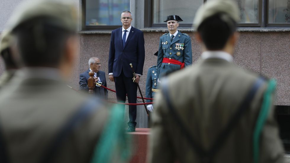 Acuartelamiento de la Guardia Civil en Lonzas - La Guardia Civil honra a su Patrona la Virgen del Pilar