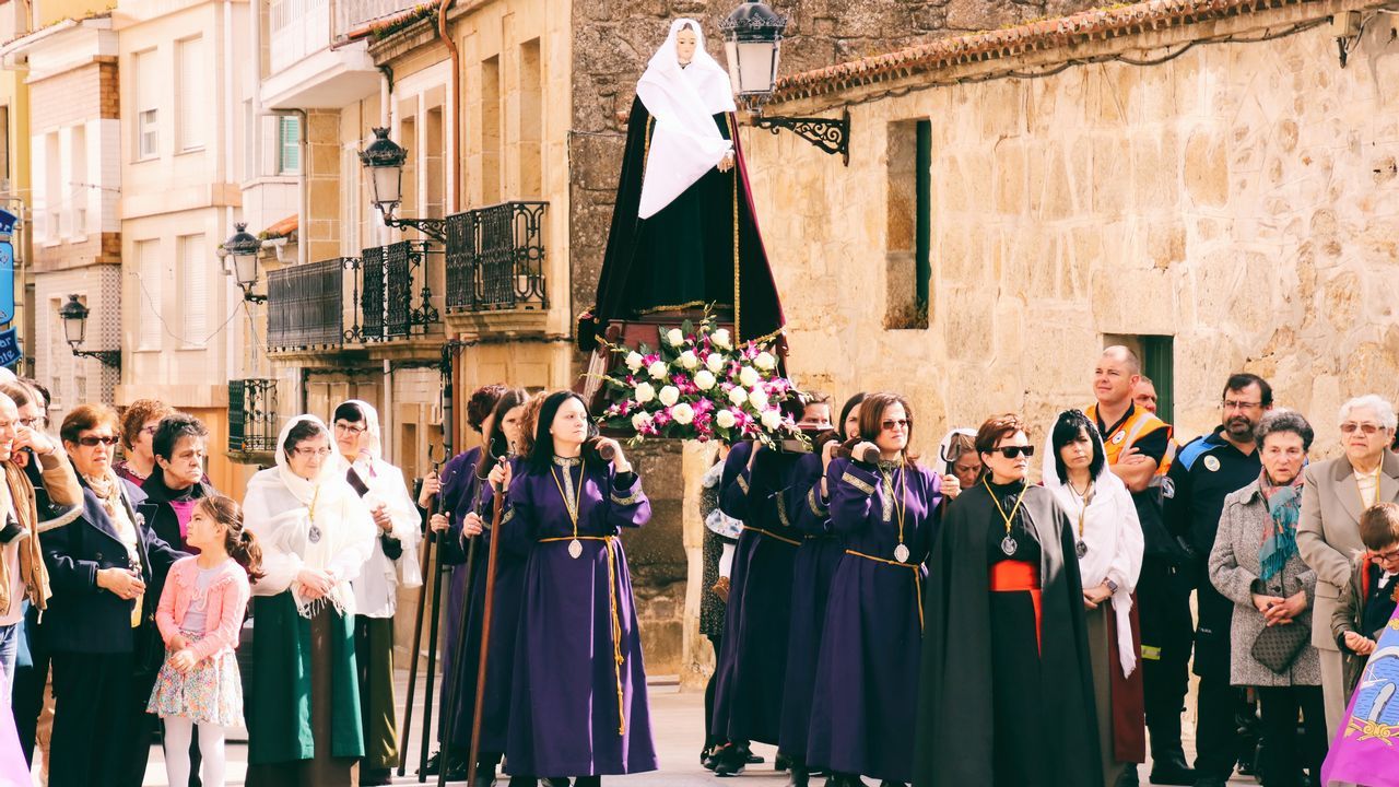 Viernes Santo en la comarca del Barbanza 2019
