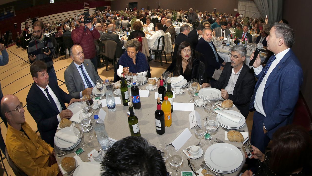 Comida de los mayores en la Fieiteira 2019